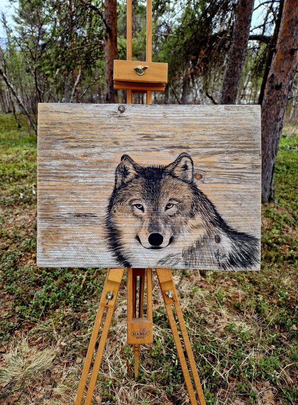 Wolf painting on old wood - Image 2