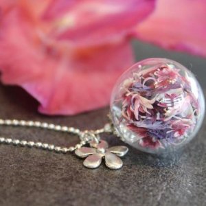 Glaskugelkette Kornblume rosa/lila