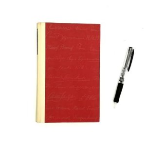 Notizbuch aus altem Buch „Rot mit Schrift“