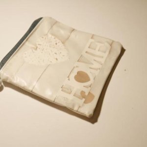 Krimskramstäschchen, Kosmetiktasche „Herz weiss 1“