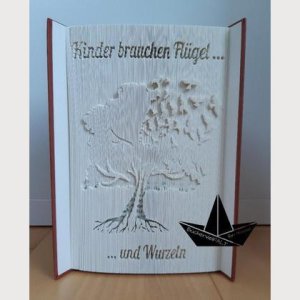 Wurzeln und Flügel – gefaltetes Buch