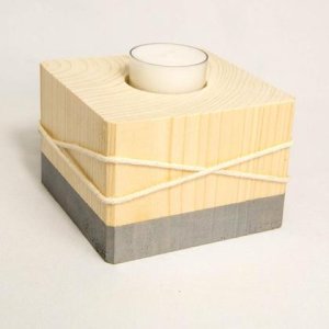Teelichthalter Holzwürfel – silber