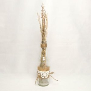 Frühlingsflasche „Schmetterling“ mit Trockengras