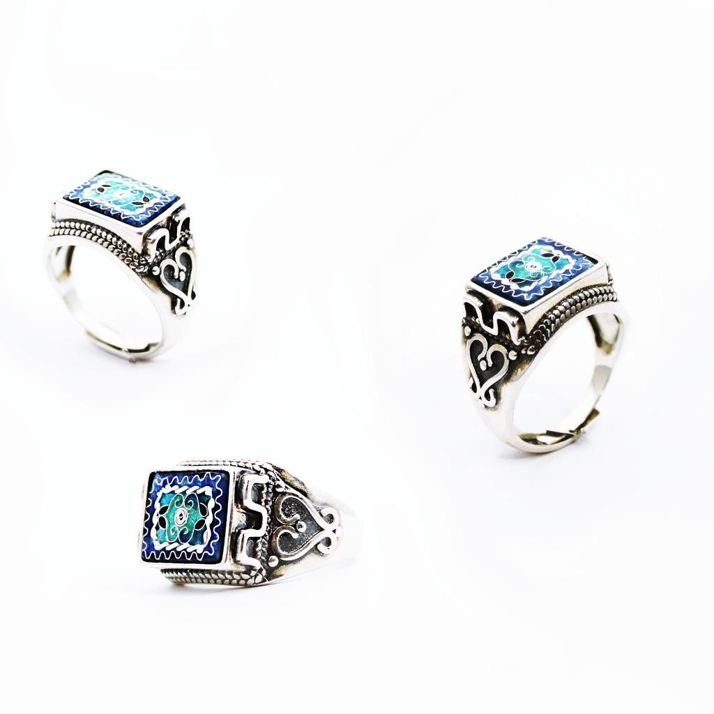 Ring. Cloisonne Emaille