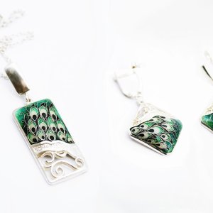 Anhänger & Ohrringe „Pfau“ von Cloisonne Enamel, Handarbeit, Unikat