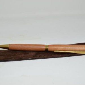 Holz Kugelschreiber Drehkugelschreiber Birnenholz Unikat handmade