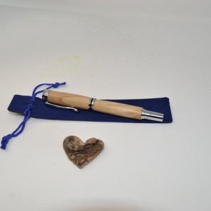 Holz Füllfeder Füller mit Schraubkappe Walnuss Handarbeit
