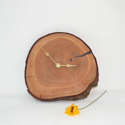 Holz Wanduhr 24x23 cm Wildkirsche Baumscheibenuhr Holzuhr Unikat handmade