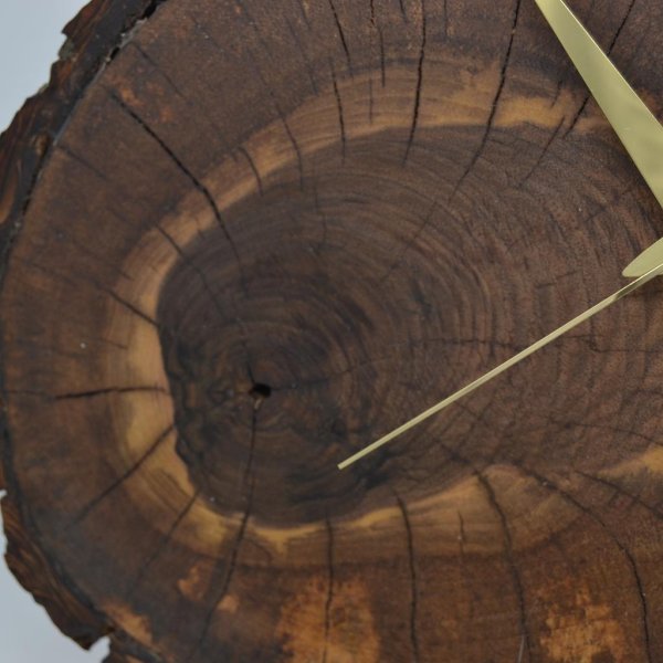 Holz Wanduhr 32x25 cm Holzuhr Walnuss Holzdeko Baumscheibenuhr handmade - Image 3