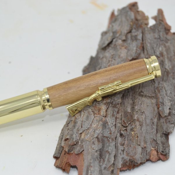 Holz Kugelschreiber Drehkugelschreiber Robinie Jäger Gewehr vergoldet handmade - Image 2