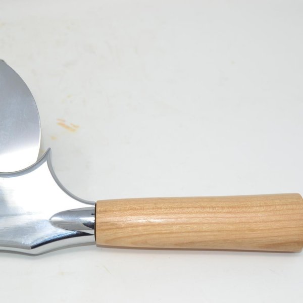 Holz Pizzaschneider massiv aus Wildkirsche Handarbeit Unikat - Image 3