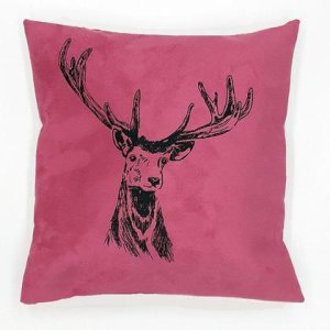 Hirschkissen mit Zirbenfüllung, 28 cm x 28 cm, pink