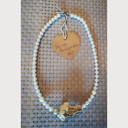 Collier DC-08