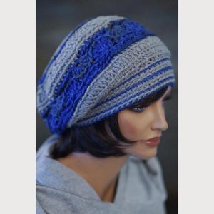 Haube – Lea – hellgrau mit blau