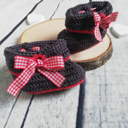 Häkelschuhe 0-3 Mon.