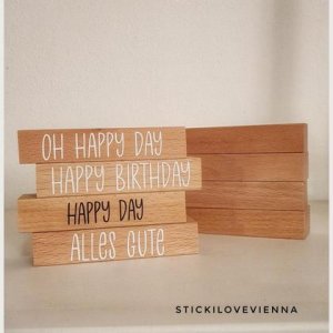 Personalisierte Kartenhalter Holz