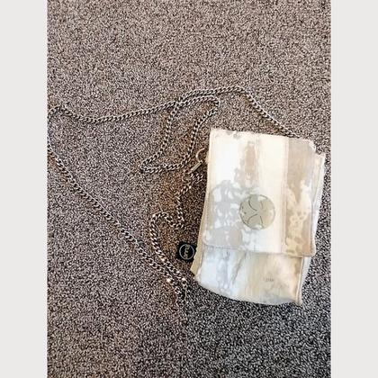 Neckbag