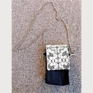 Neckbag