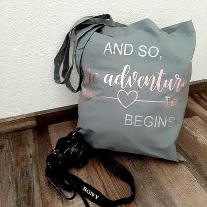 Stofftasche/grau/And so