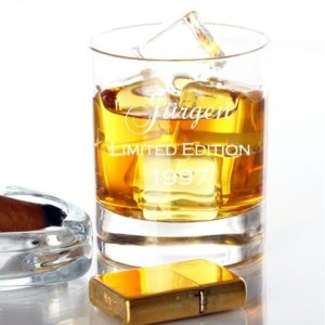 Limited Edition Name und Jahrgang Glas personalisiert