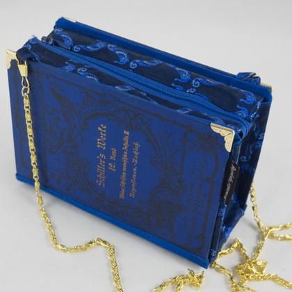Tasche aus einem Schiller-Büchlein