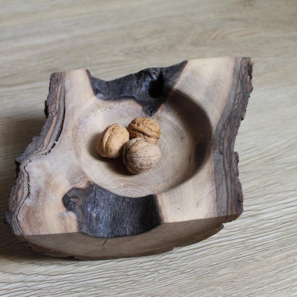 ca 17 x 21 x 8 cm