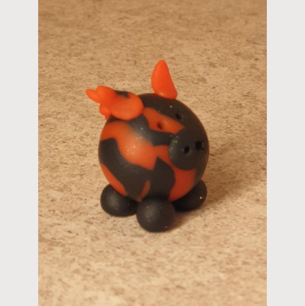 Glücksschweinchen aus Fimo schwarz/rot - Image 2