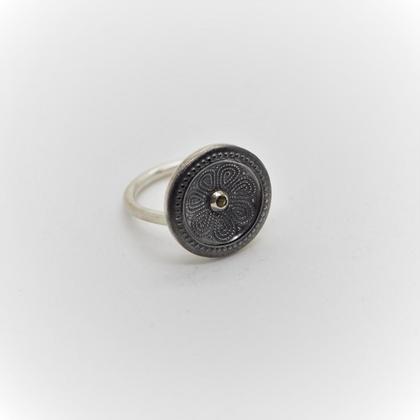 Aufgeknöpft Ring mit Turmalin