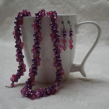Schmuckset handgefädelt Ton in Ton violett