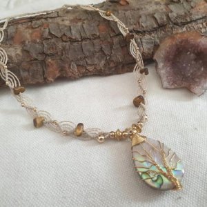Abalone – Tigerauge Halskette ‚Lebensbaum‘