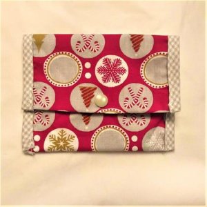 Tascherl – Rot mit Weihnachtsmotiven