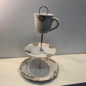 Etagere – Landhaus Weiß/grau