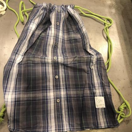 Upcycling Rucksack - Dunkelblau/Grau kariert
